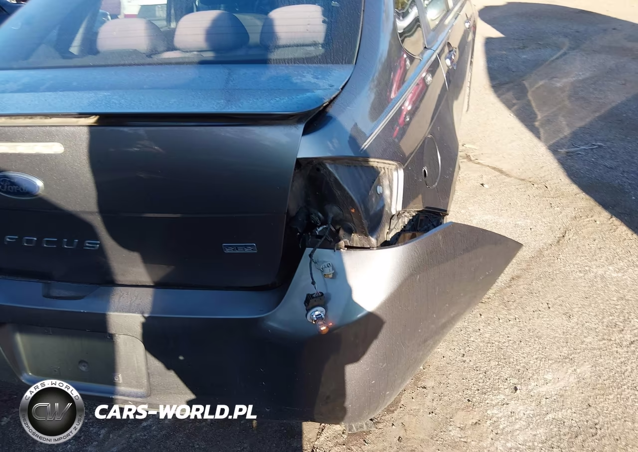 2011 Ford Focus Ses VIN:1FAHP3GN6BW119355 - 6