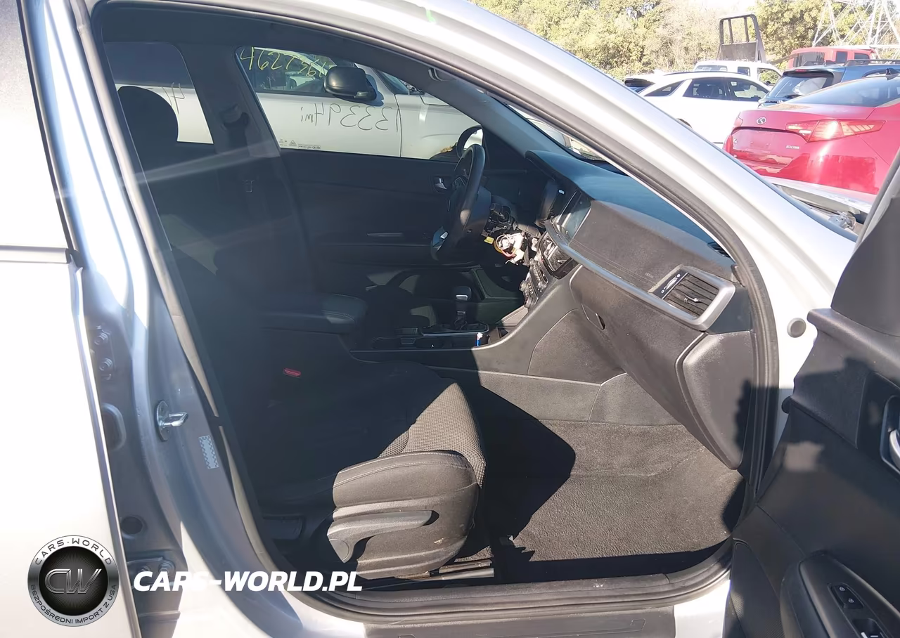 2020 Kia Optima Lx VIN:5XXGT4L36LG407312 - 5