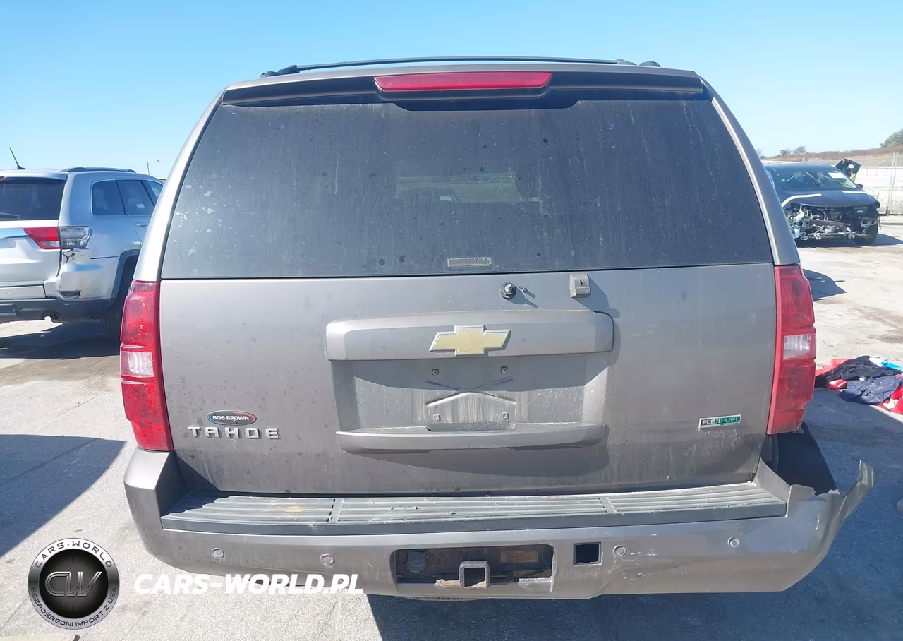 2011 Chevrolet Tahoe Lt VIN:1GNSKBE08BR380573 - 16
