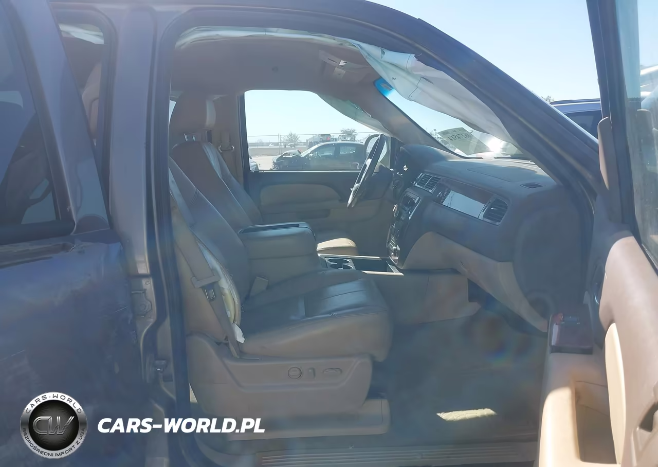 2011 Chevrolet Tahoe Lt VIN:1GNSKBE08BR380573 - 5