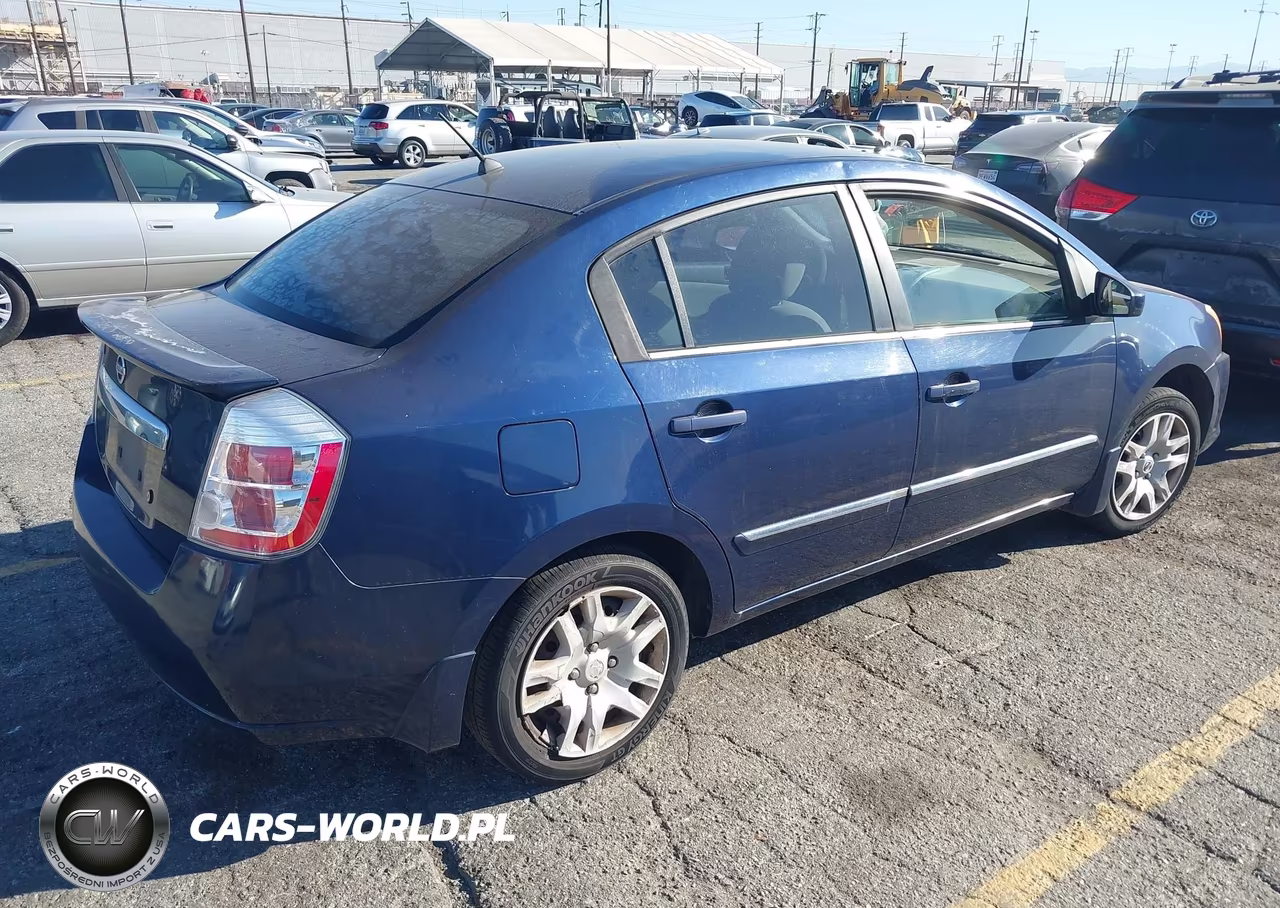 2011 Nissan Sentra 2.0S VIN:3N1AB6APXBL693570 - 4