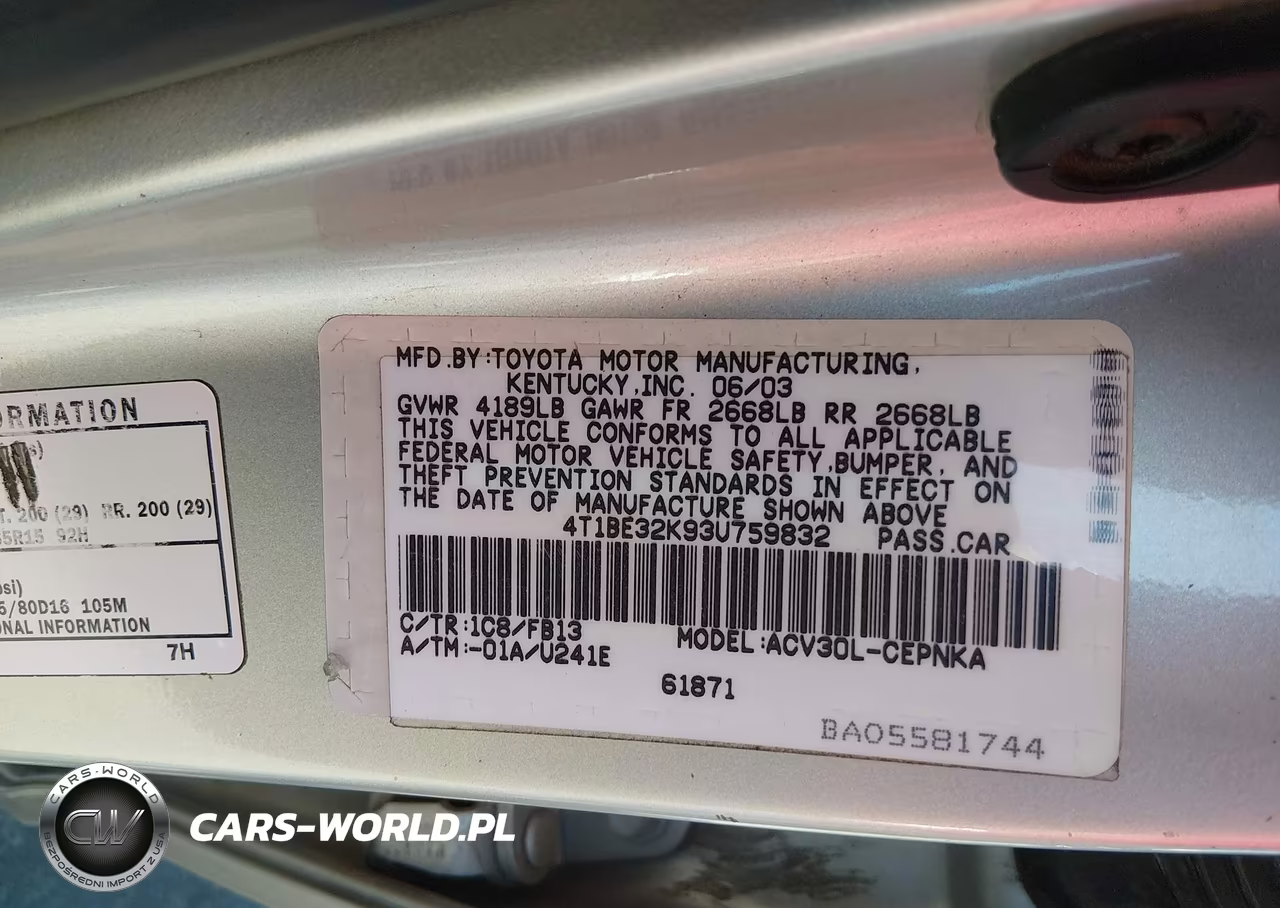2003 Toyota Camry Le VIN:4T1BE32K93U759832 - 9