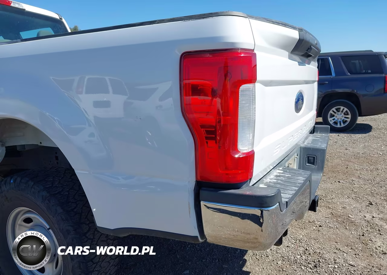 2019 Ford F-250 Xl VIN:1FT7W2B63KEF70462 - 16