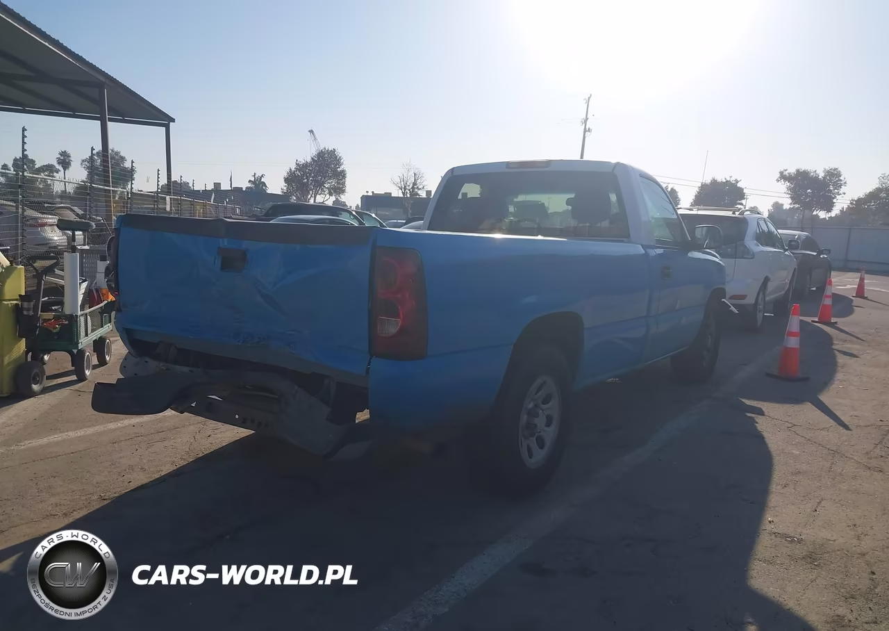 2007 Chevrolet Silverado 1500 Classic Work Truck VIN:1GCEC14V97Z167214 - 4