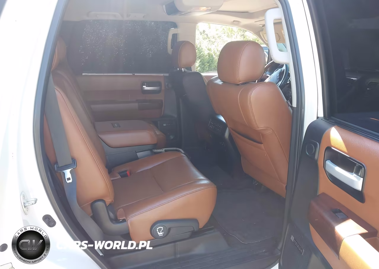 2011 Toyota Sequoia Platinum 5.7L V8 VIN:5TDYY5G13BS033324 - 8