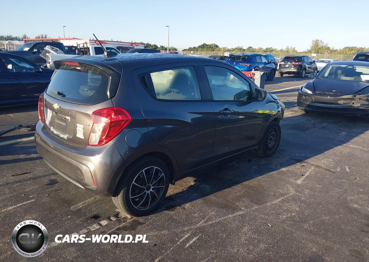 2016 Chevrolet Spark Ls Cvt VIN:KL8CB6SA6GC565564 - 4