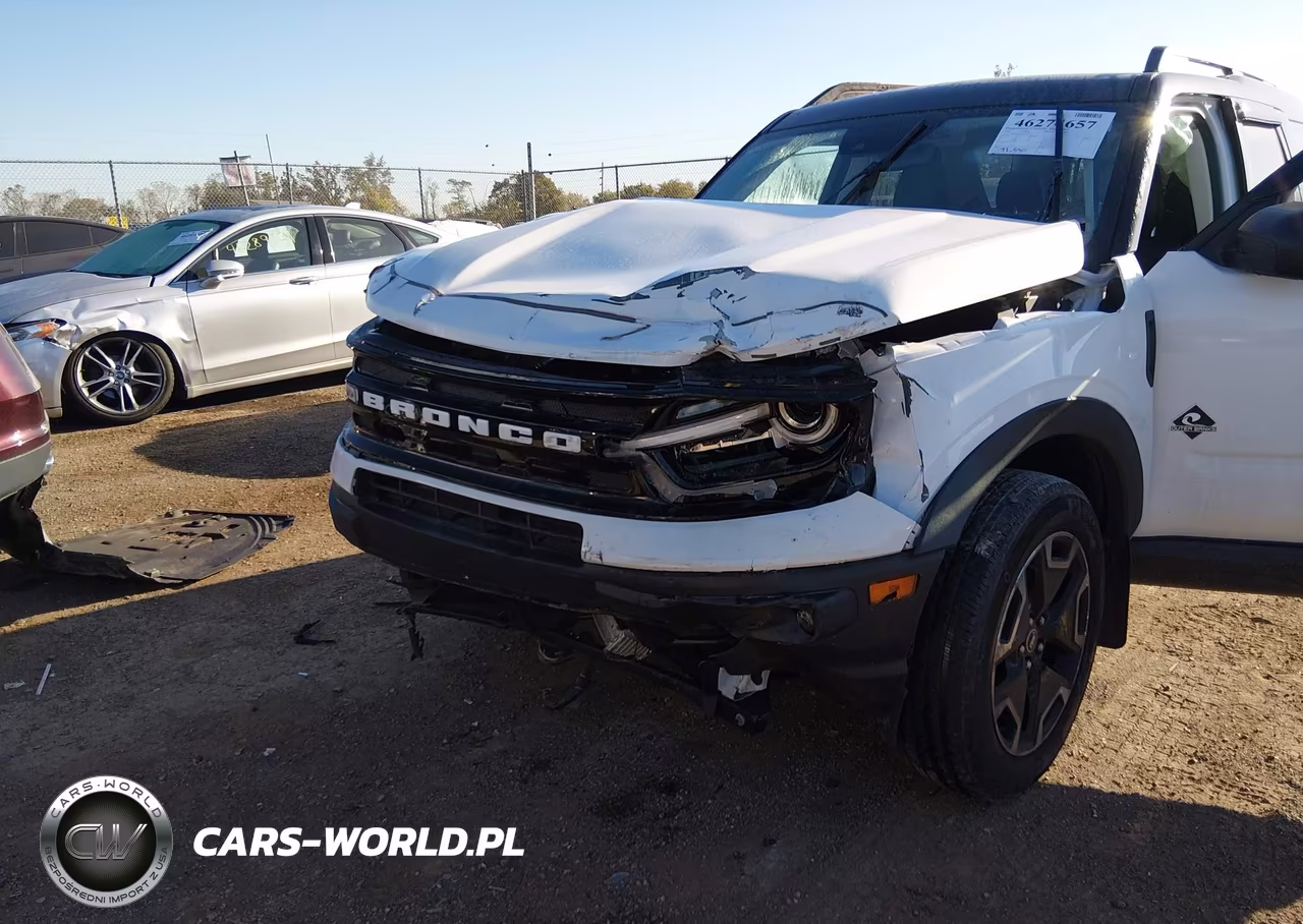 2021 Ford Bronco Sport Outer Banks VIN:3FMCR9C61MRA92969 - 6