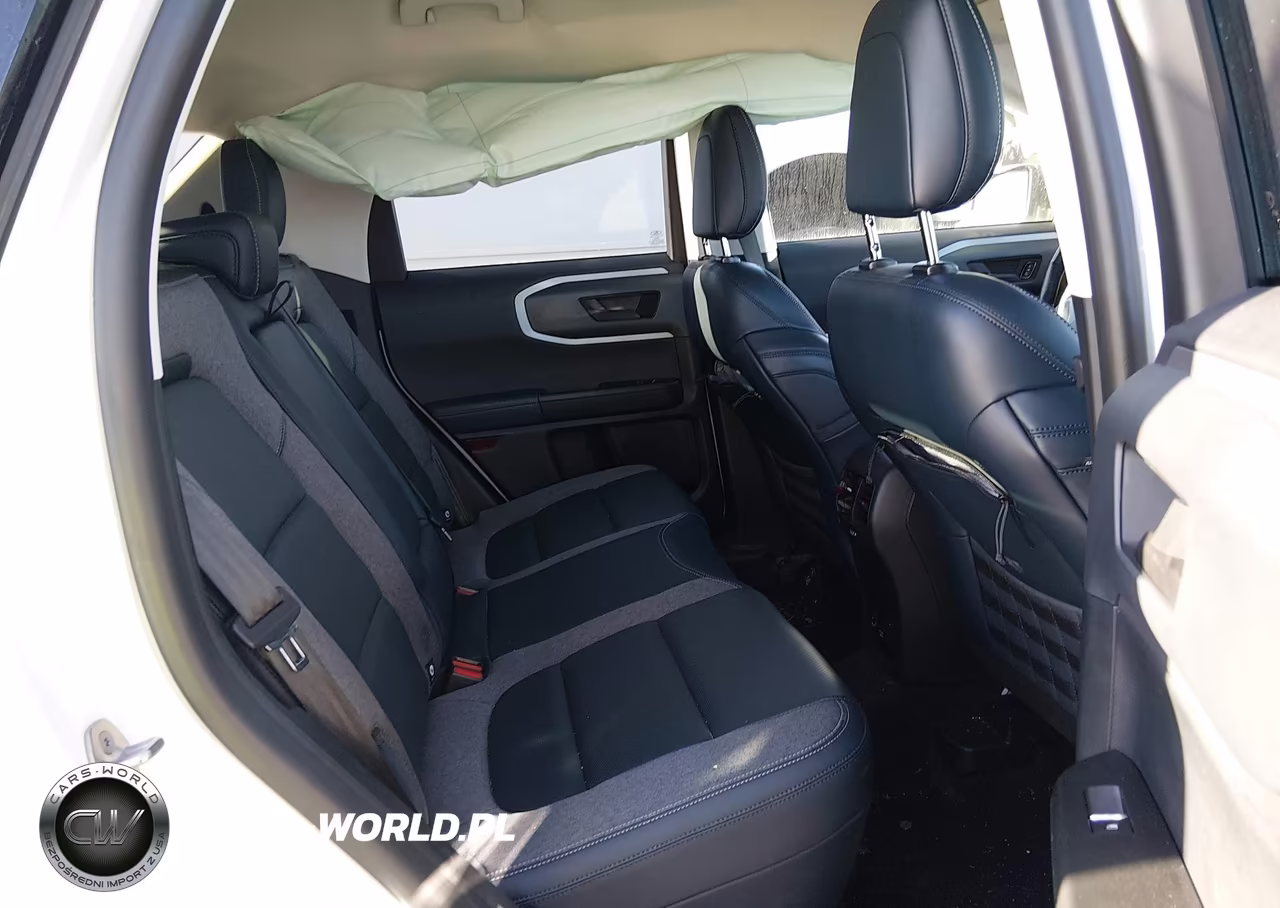 2021 Ford Bronco Sport Outer Banks VIN:3FMCR9C61MRA92969 - 8