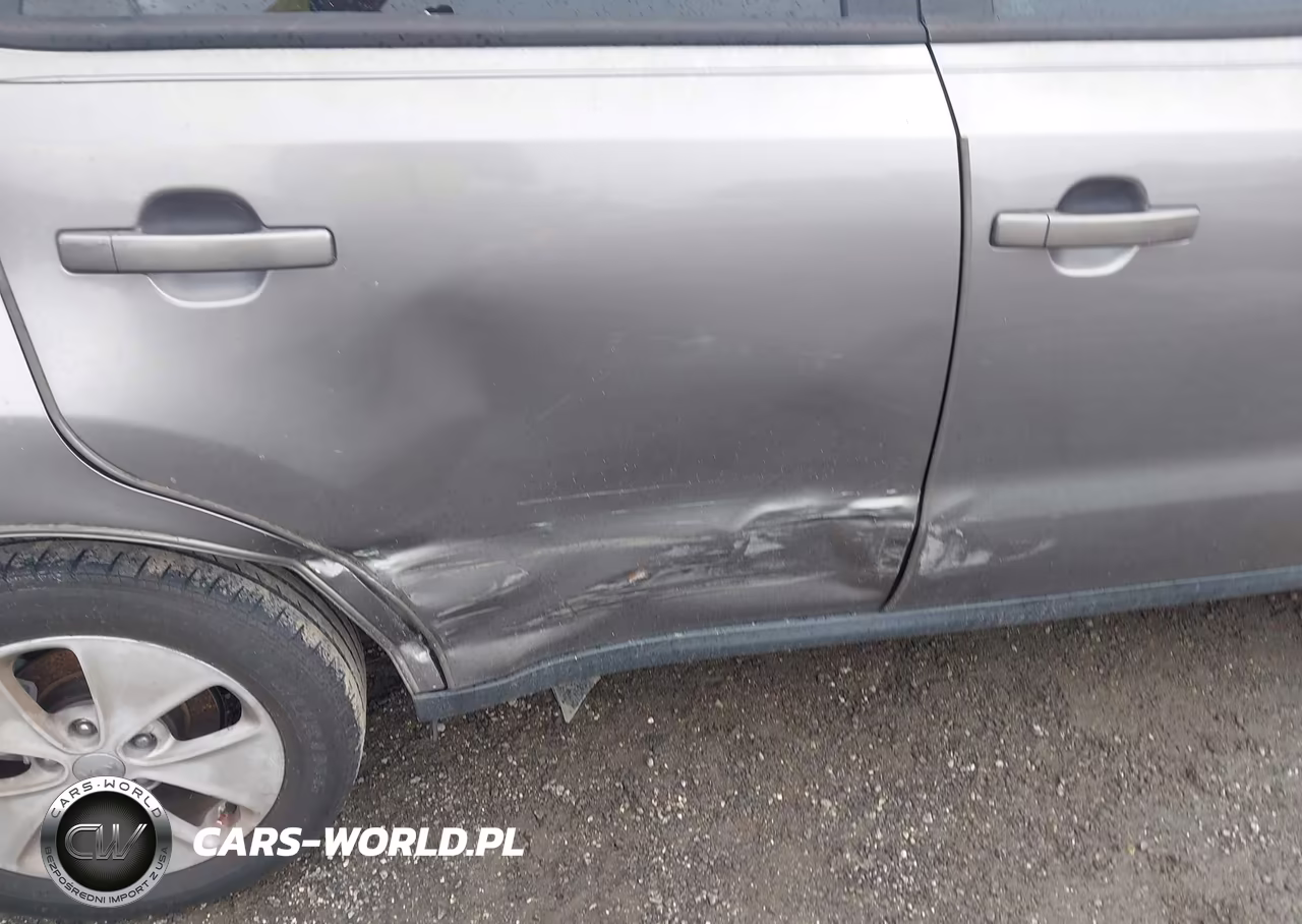 2016 Kia Soul VIN:KNDJN2A21G7306899 - 12