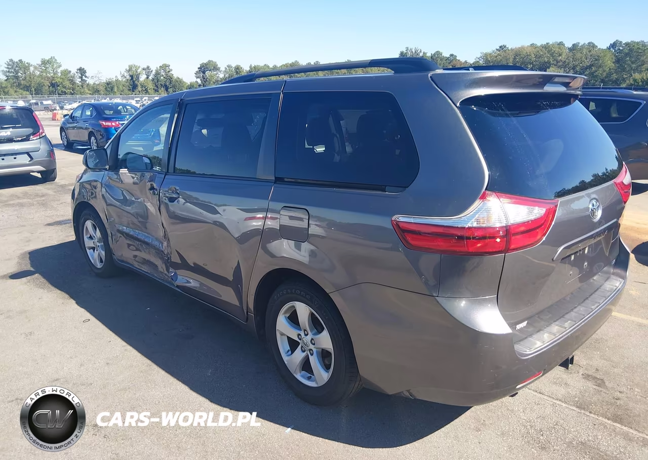 2015 Toyota Sienna Le 8 Passenger VIN:5TDKK3DC5FS546906 - 3
