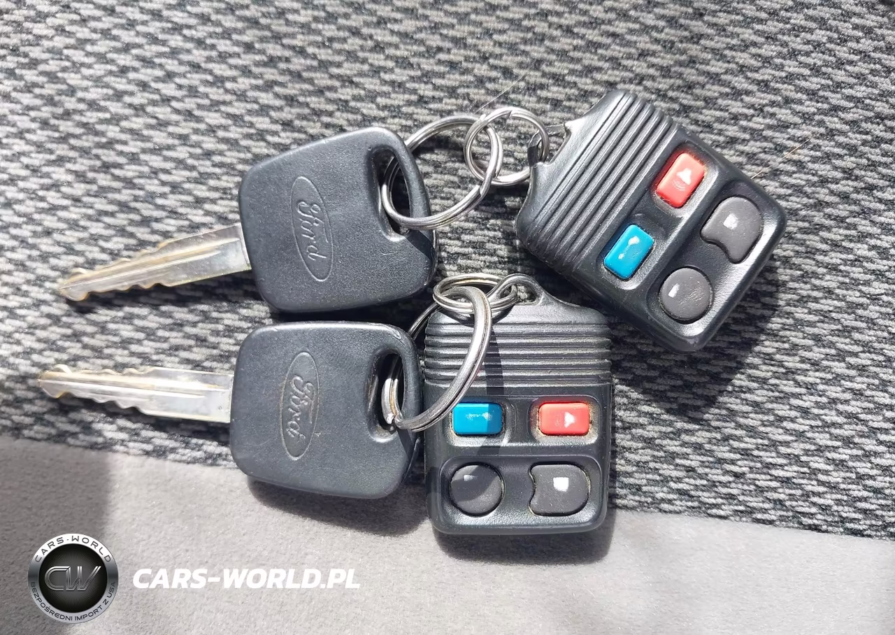 2003 Ford Focus Se-Ztw VIN:1FAHP36333W237459 - 11