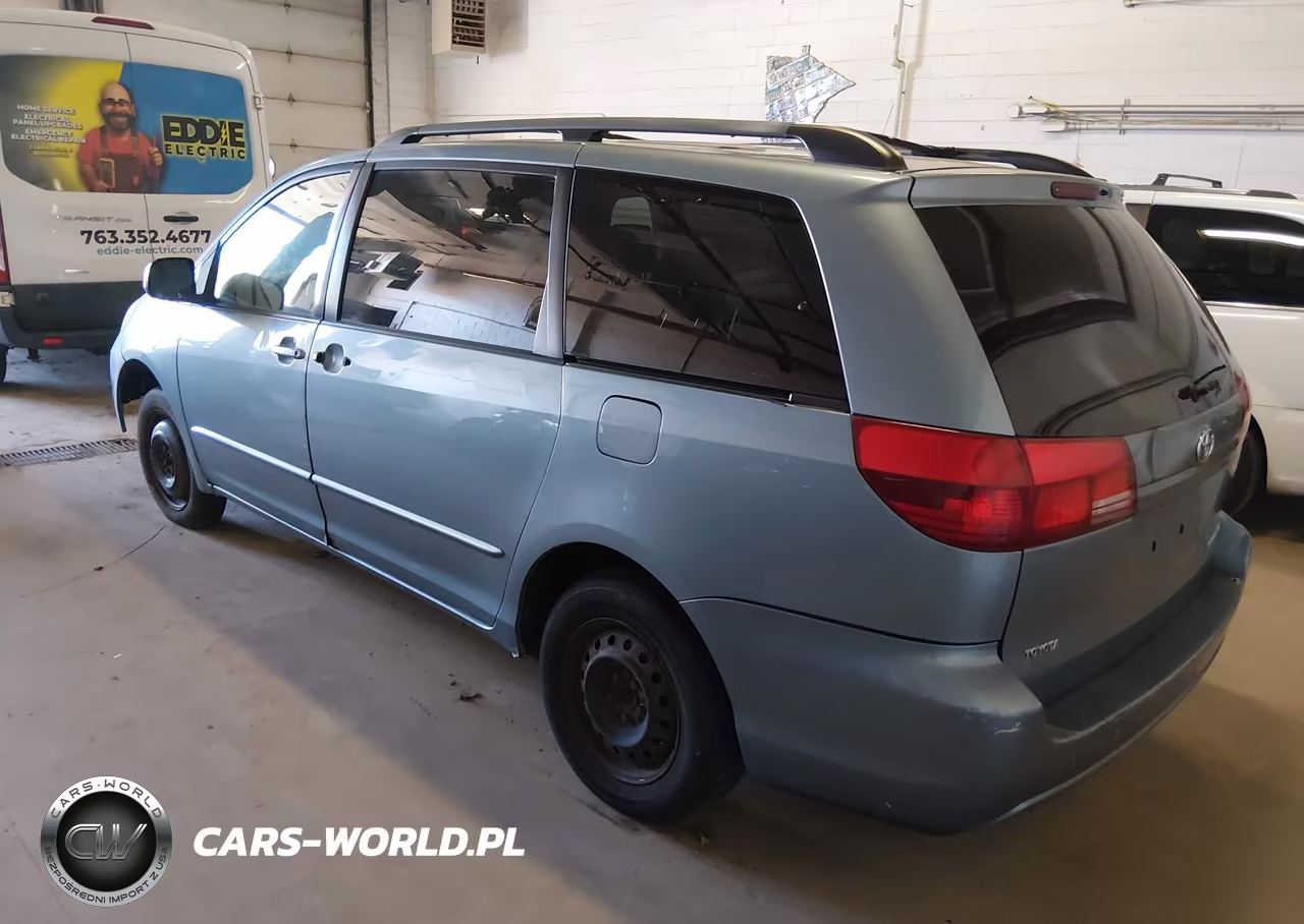 2004 Toyota Sienna Le VIN:5TDZA23C04S171534 - 3