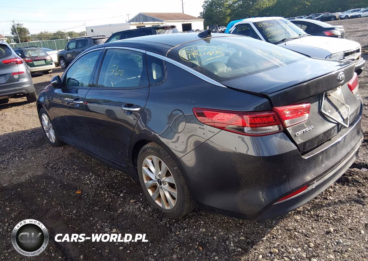 2018 Kia Optima S VIN:5XXGT4L3XJG242975 - 3