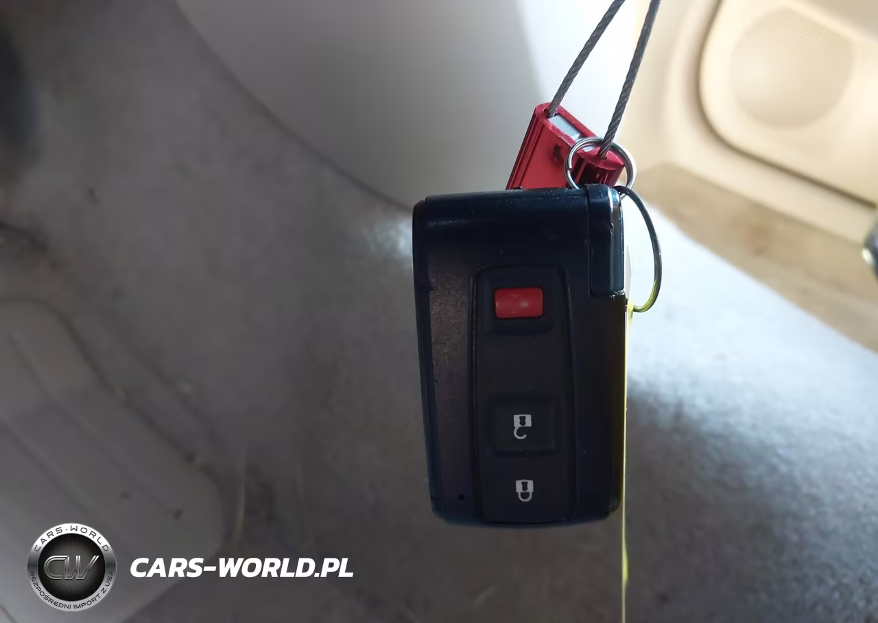 2005 Toyota Prius VIN:JTDKB22U153075410 - 11