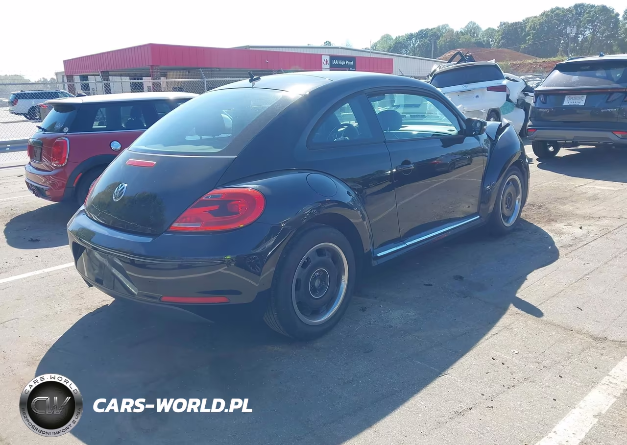 2012 Volkswagen Beetle 2.5L VIN:3VWJX7AT1CM607718 - 4