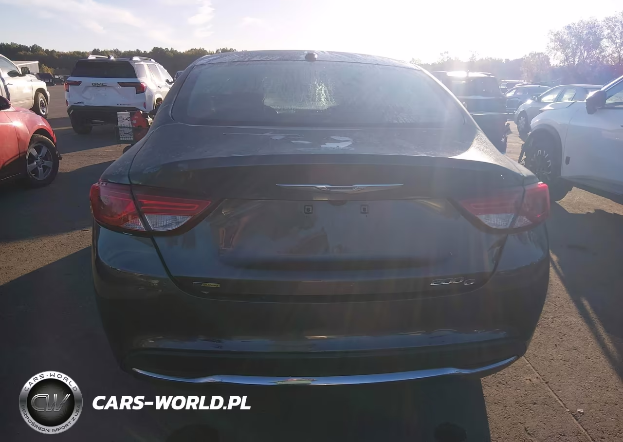 2015 Chrysler 200 C VIN:1C3CCCCB8FN575868 - 16