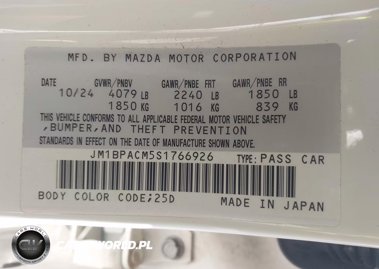 2025 Mazda Mazda3 2.5 S Preferred VIN:JM1BPACM5S1766926 - 9