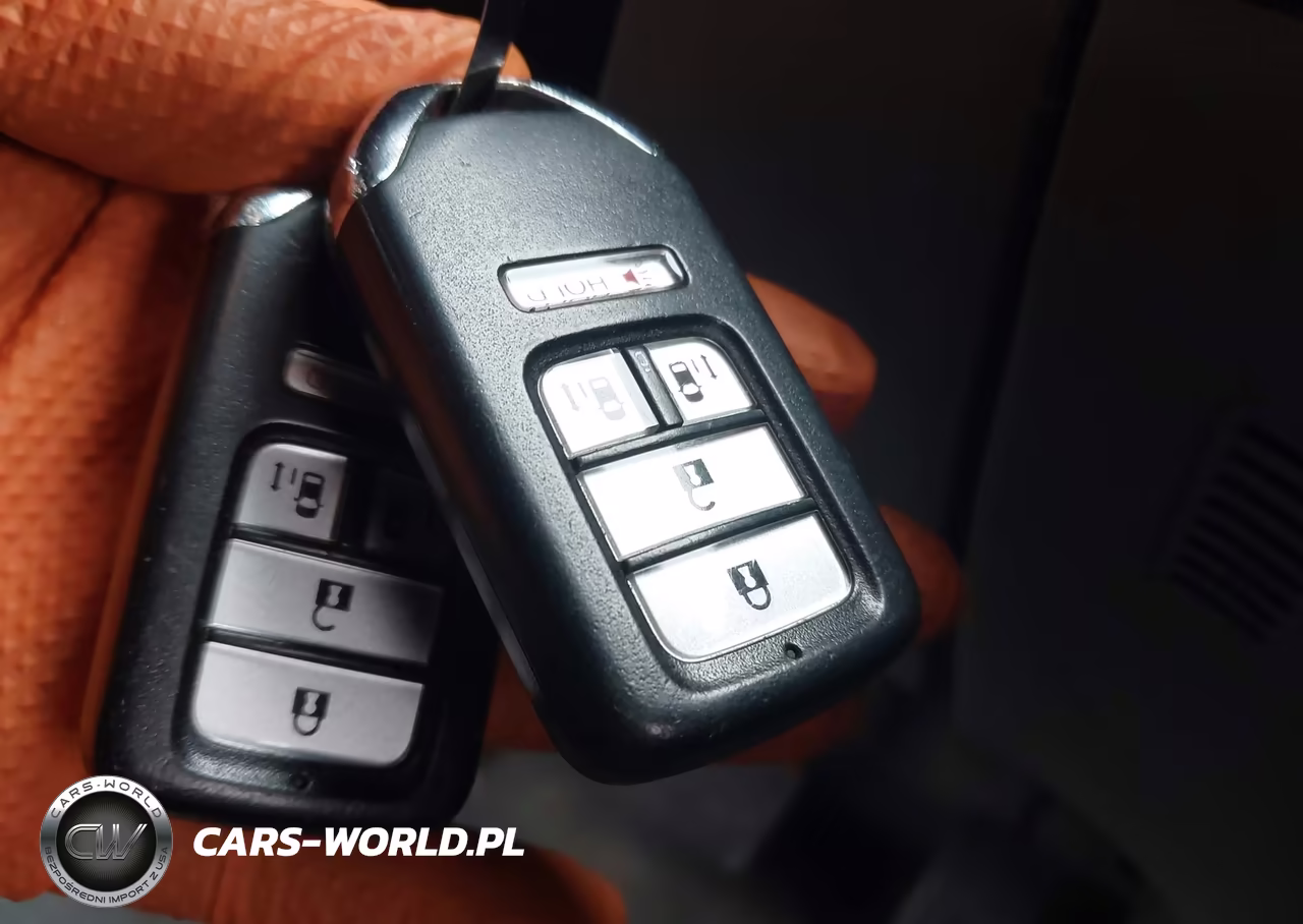 2016 Honda Odyssey Se VIN:5FNRL5H30GB078509 - 11