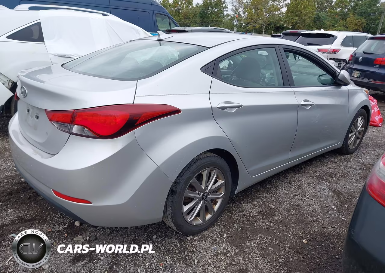 2015 Hyundai Elantra Se VIN:5NPDH4AE2FH611770 - 4