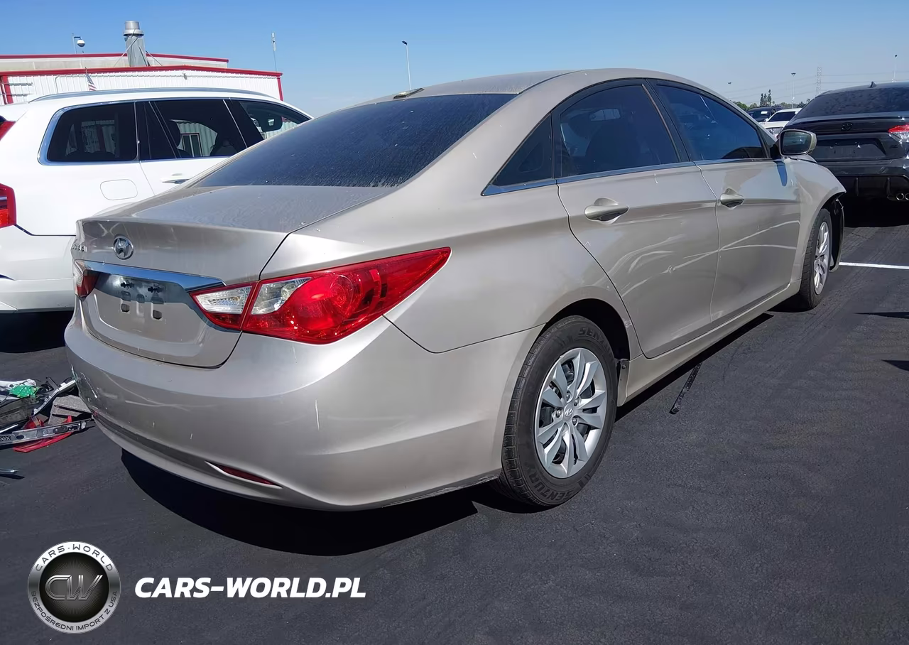 2011 Hyundai Sonata Gls VIN:5NPEB4AC4BH022072 - 4