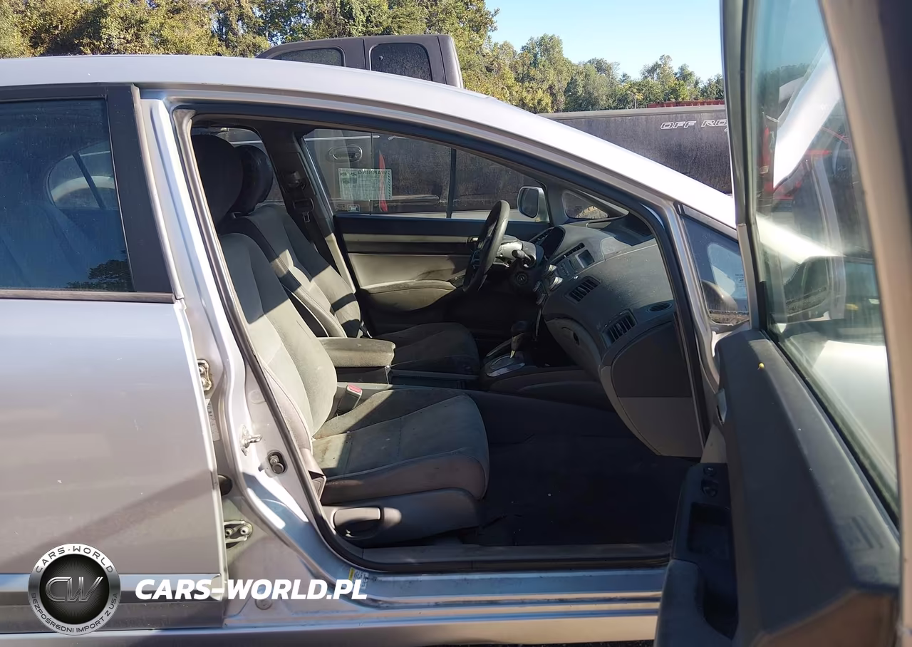 2007 Honda Civic Lx VIN:1HGFA16517L044826 - 5
