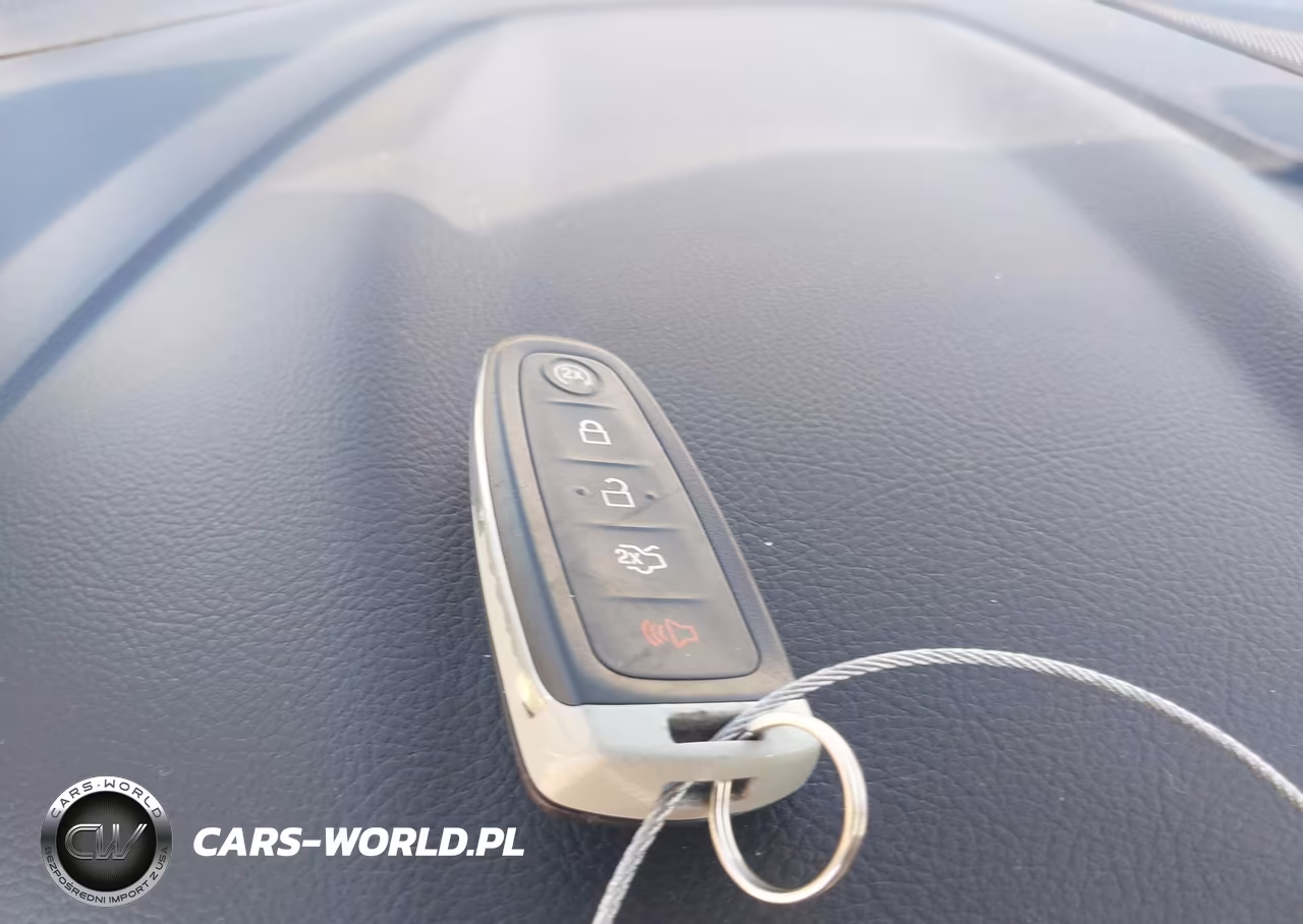 2016 Ford Focus Electric VIN:1FADP3R46GL319387 - 11