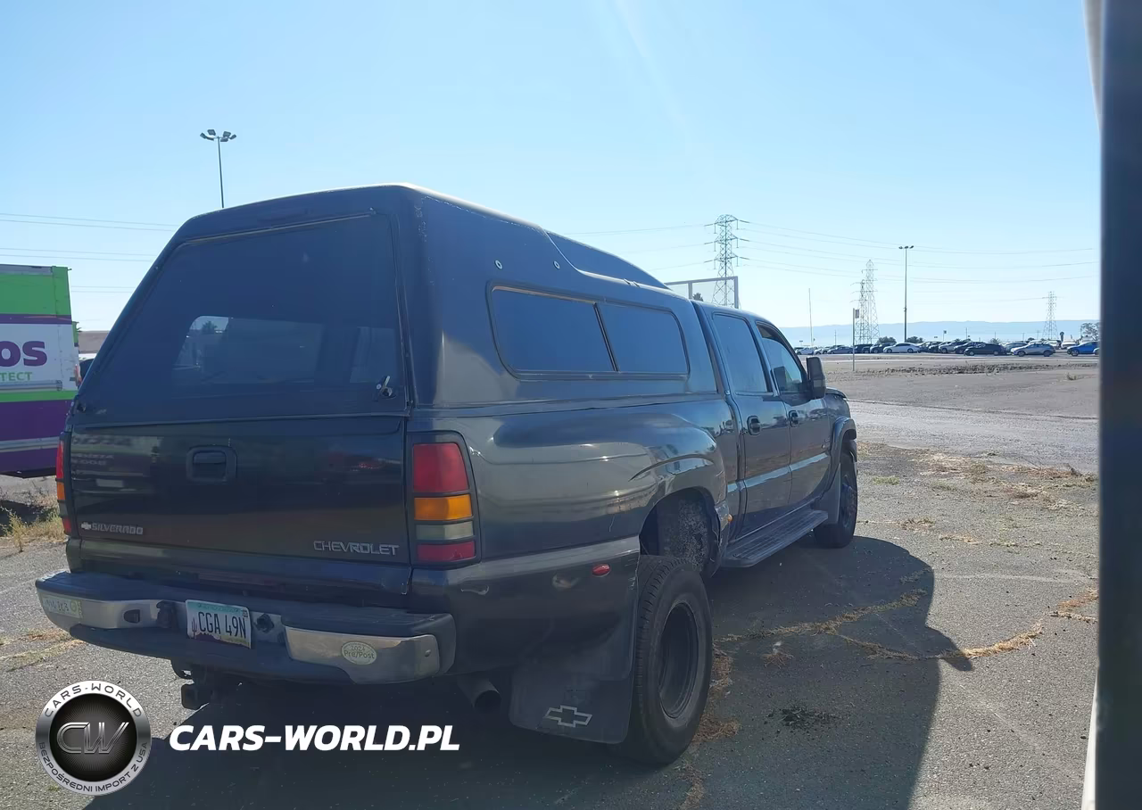 2003 Chevrolet Silverado 3500 Ls VIN:1GCJK33143F164812 - 4