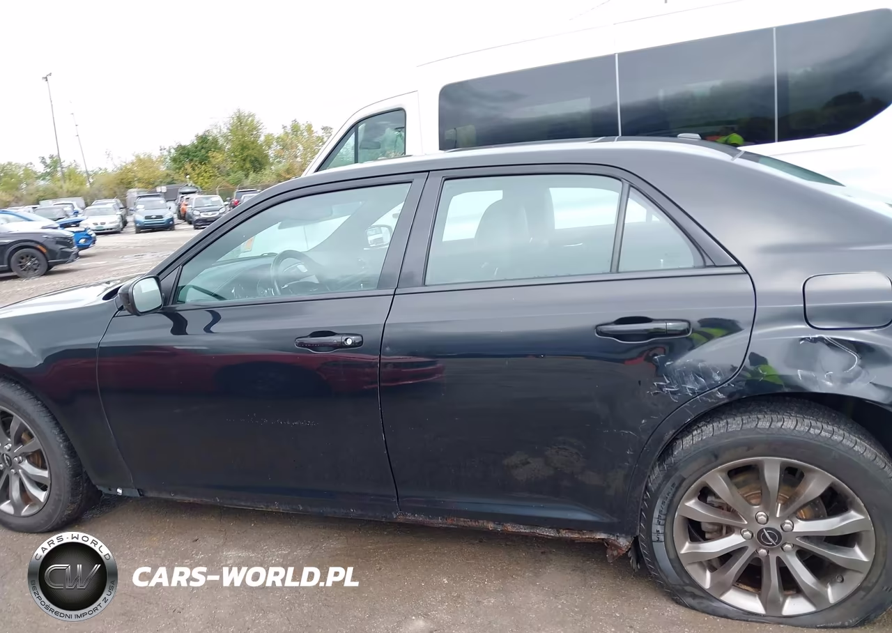 2014 Chrysler 300 300S VIN:2C3CCAGG8EH240112 - 15