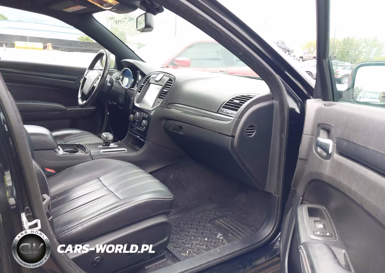 2014 Chrysler 300 300S VIN:2C3CCAGG8EH240112 - 5