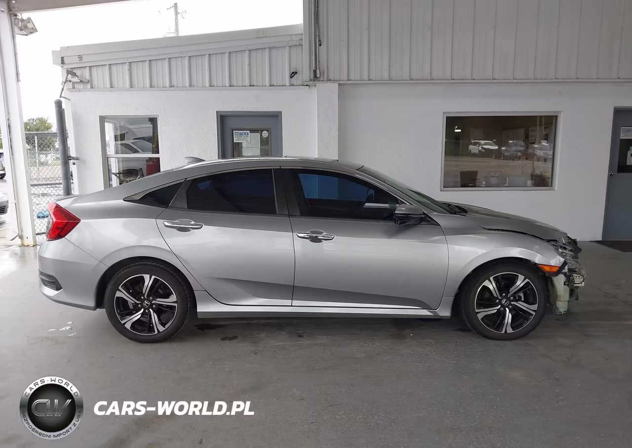2016 Honda Civic Touring VIN:19XFC1F94GE001232 - 13