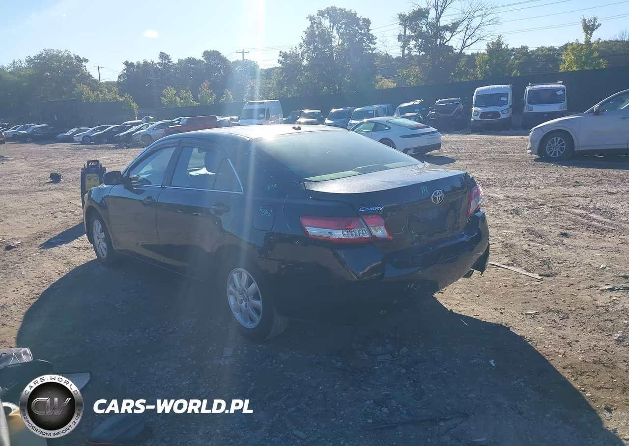 2010 Toyota Camry Le VIN:4T4BF3EK4AR006365 - 3