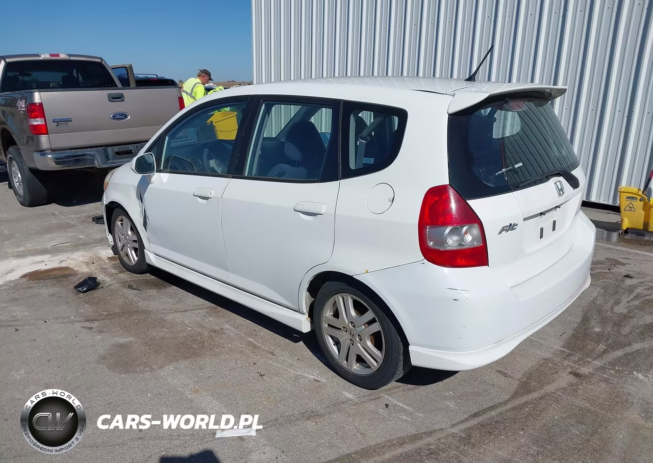 2007 Honda Fit Sport VIN:JHMGD38687S052129 - 3
