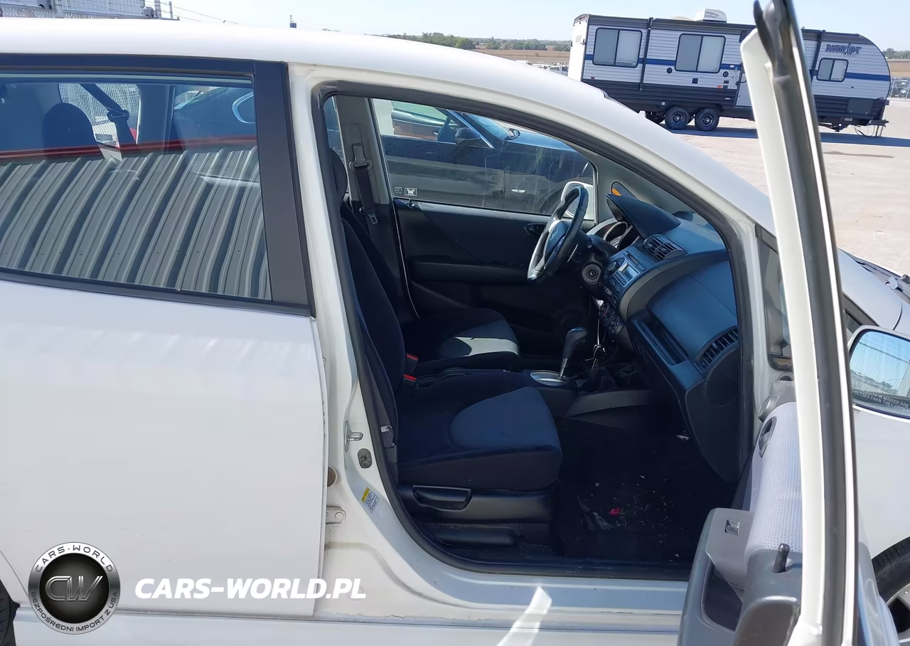 2007 Honda Fit Sport VIN:JHMGD38687S052129 - 5