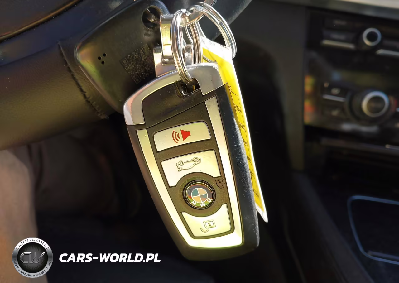 2013 BMW 740Li xDrive VIN:WBAYF4C53DD128096 - 11