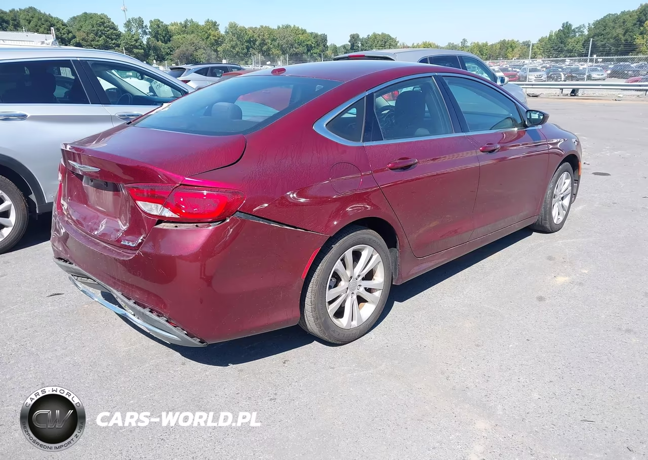 2015 Chrysler 200 Limited VIN:1C3CCCAB3FN688288 - 4