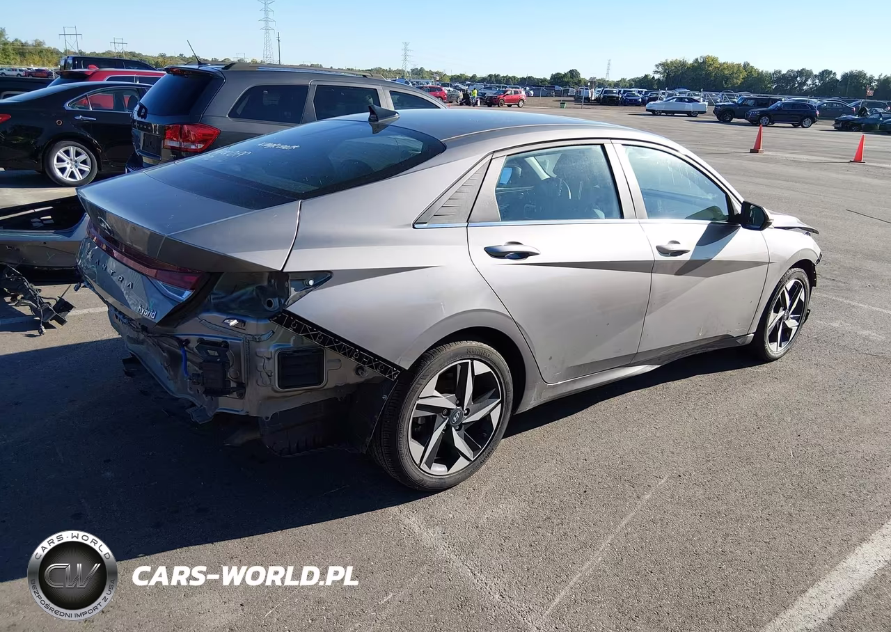 2023 Hyundai Elantra Hybrid Limited VIN:KMHLN4AJ4PU051576 - 4