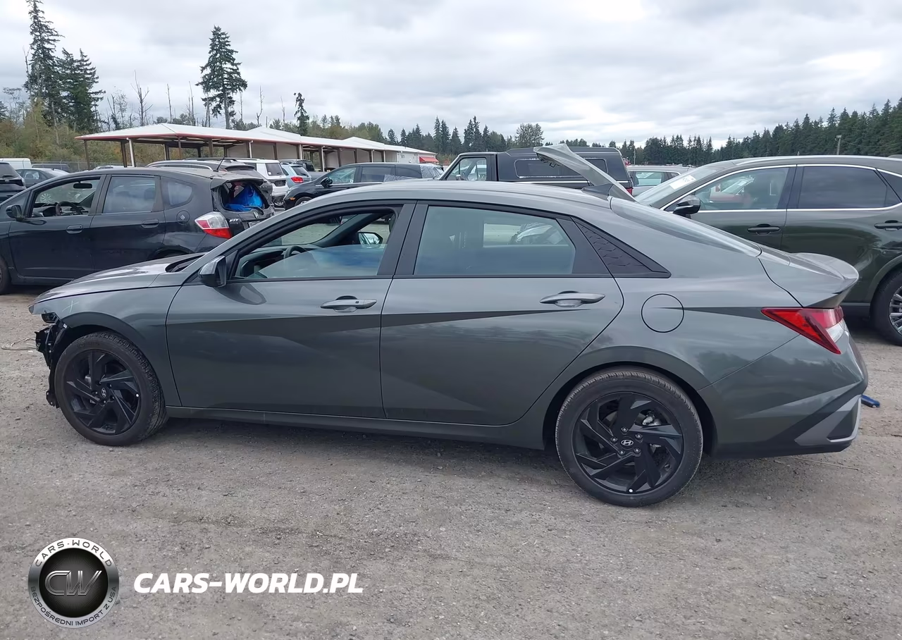 2026 Hyundai Elantra Sel Sport VIN:KMHLM4DGXTU227348 - 15