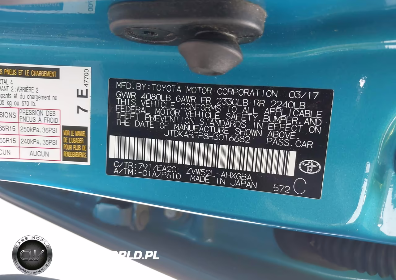 2017 Toyota Prius Prime Advanced VIN:JTDKARFP8H3016682 - 9