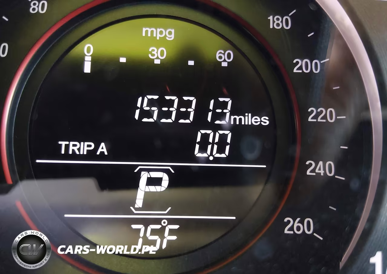 2017 Honda Accord Sport VIN:1HGCR2F58HA283272 - 15