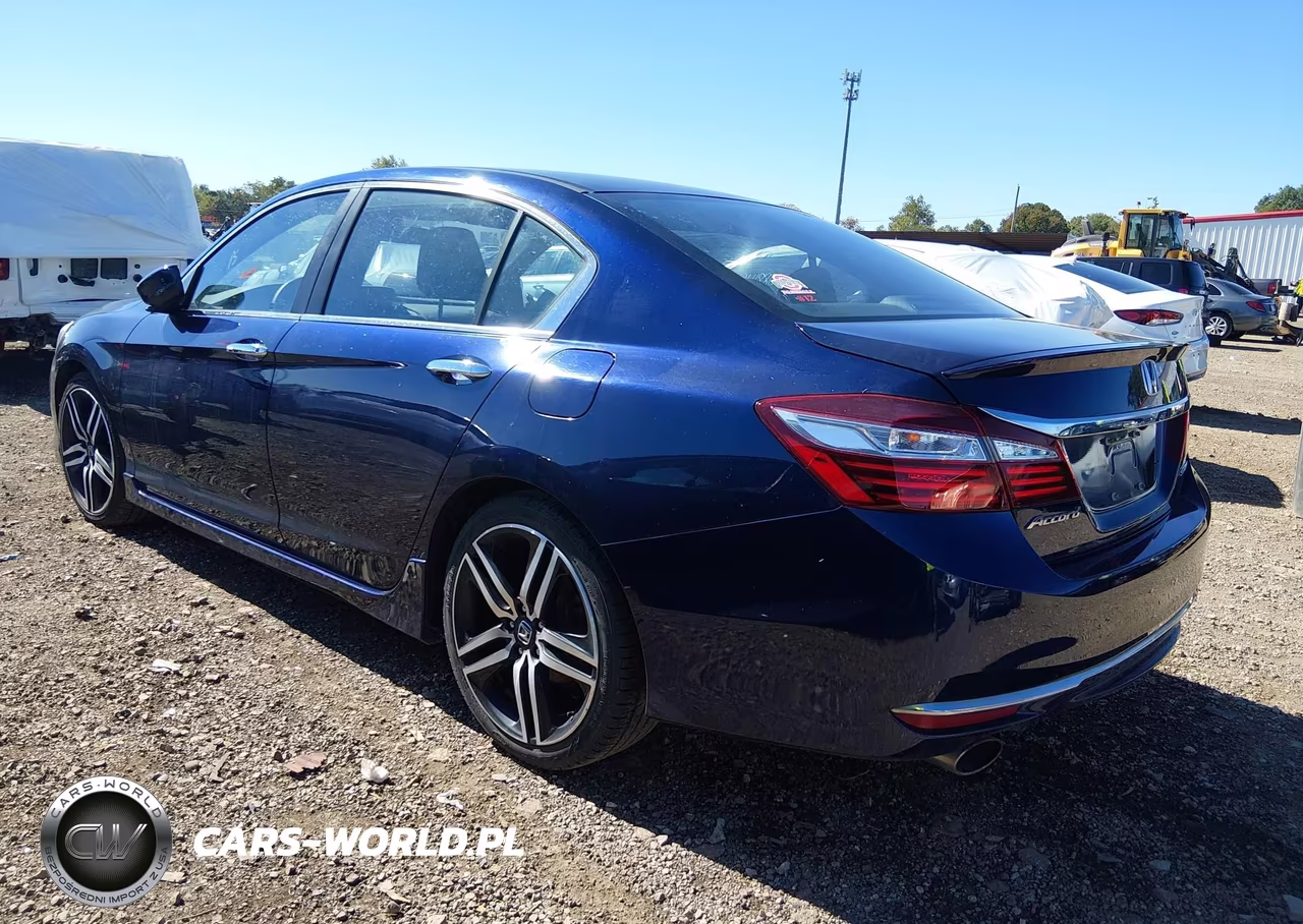 2017 Honda Accord Sport VIN:1HGCR2F58HA283272 - 3