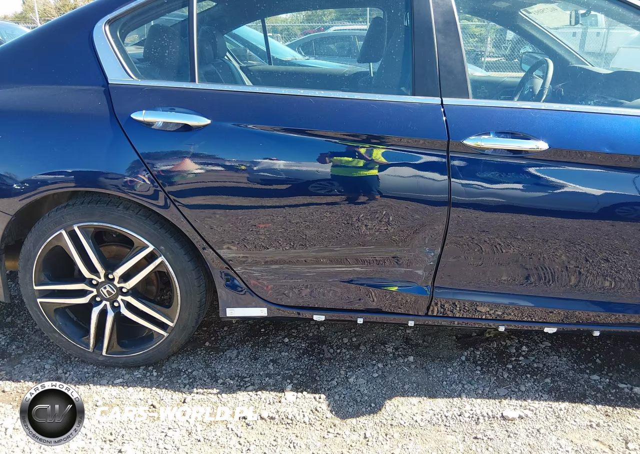 2017 Honda Accord Sport VIN:1HGCR2F58HA283272 - 6