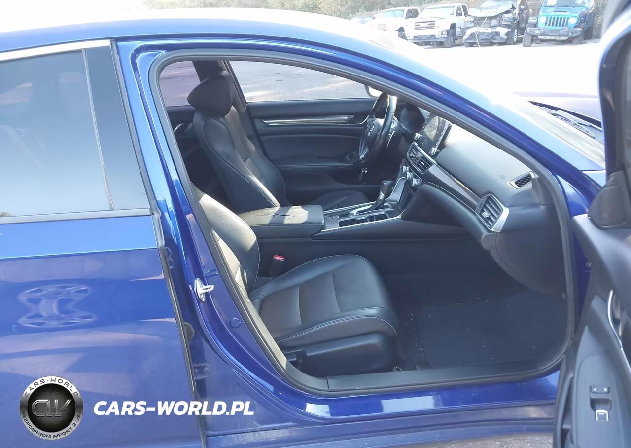 2018 Honda Accord Sport VIN:1HGCV1F34JA086092 - 5
