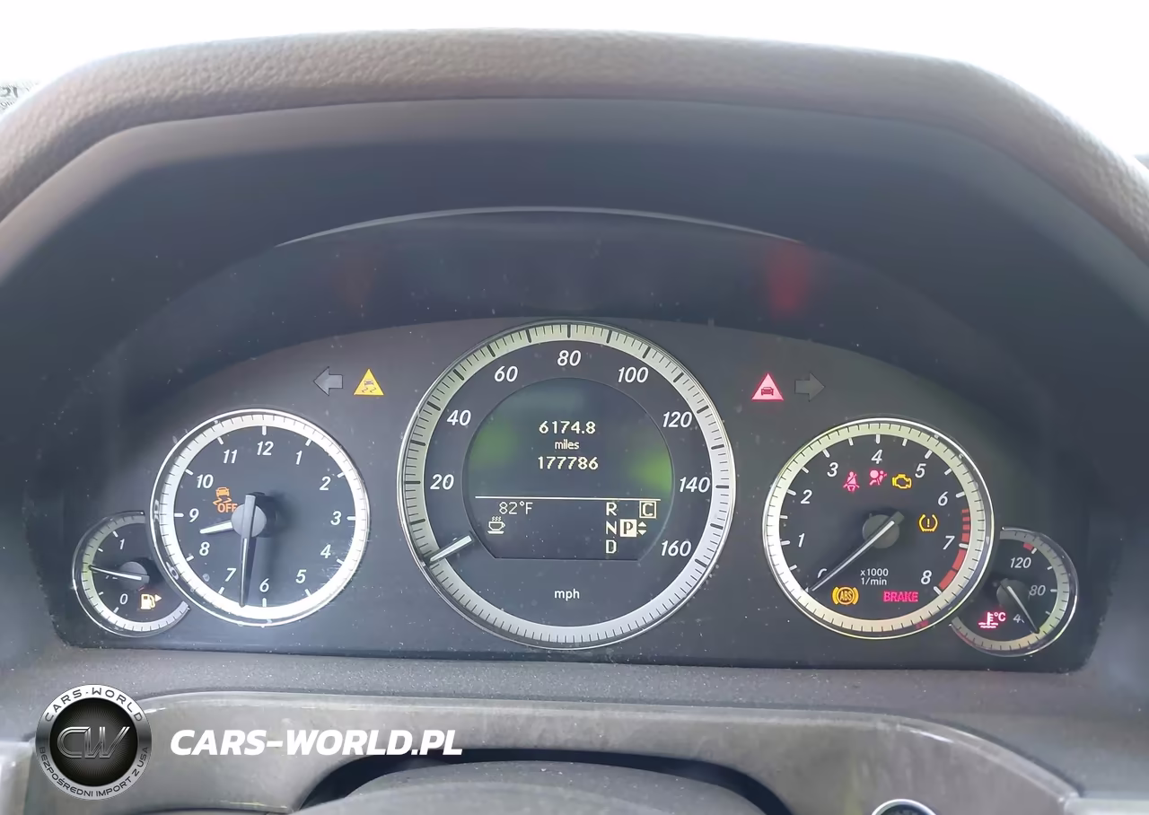 2010 Mercedes-Benz E 350 4Matic VIN:WDDHF8HB6AA213803 - 7
