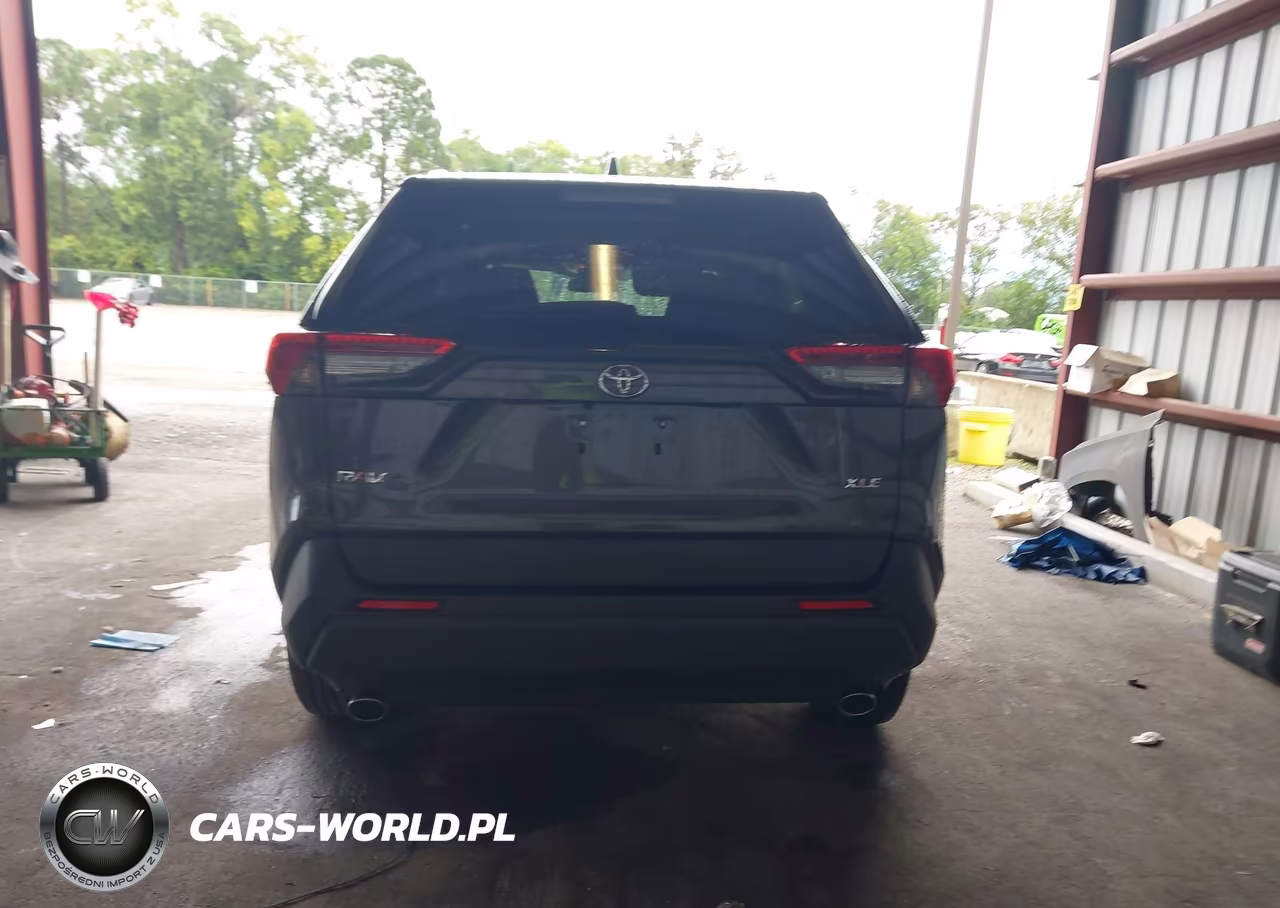 2021 Toyota Rav4 Xle VIN:2T3W1RFV4MC156172 - 16