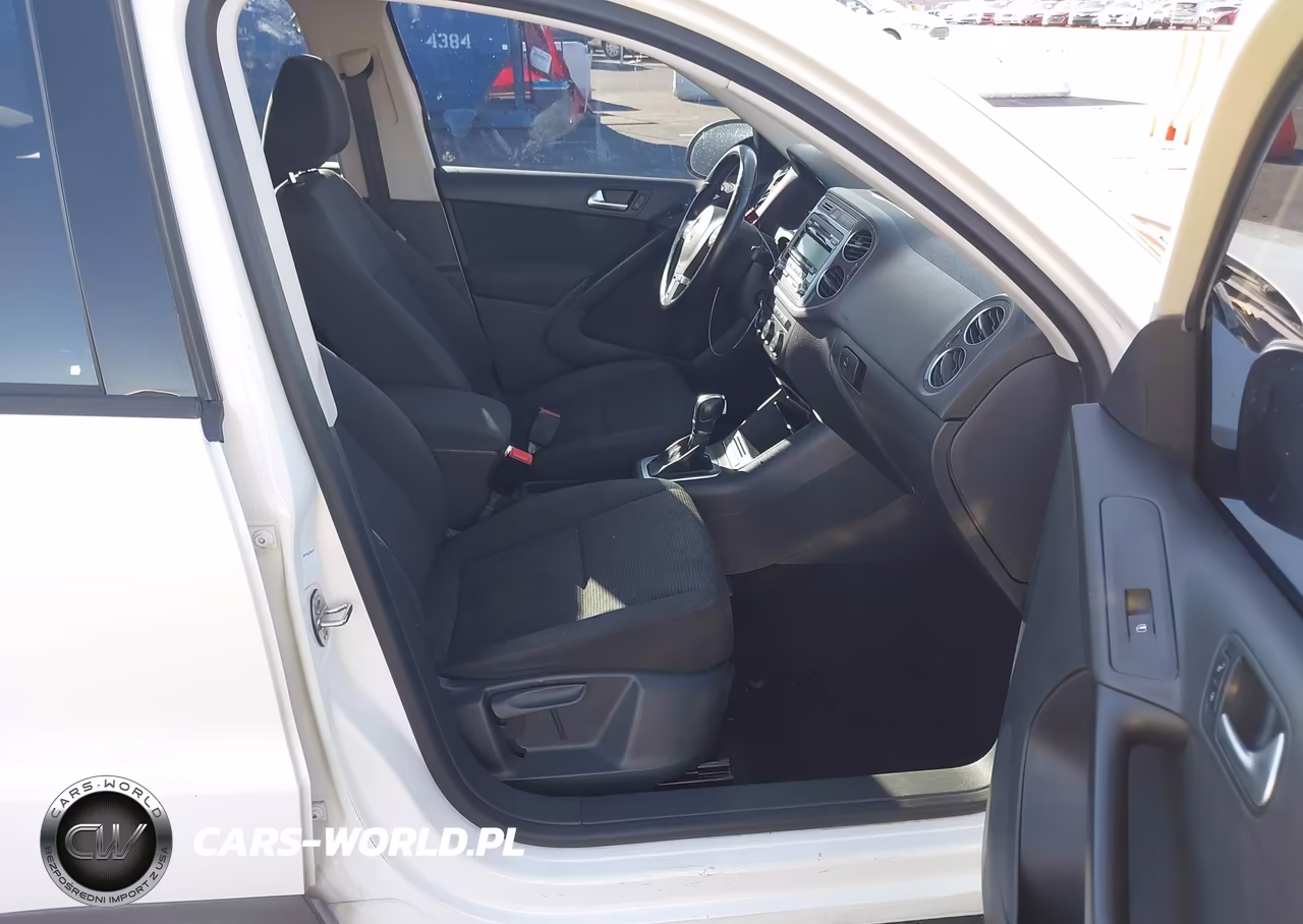 2013 Volkswagen Tiguan S VIN:WVGAV3AX1DW562409 - 5