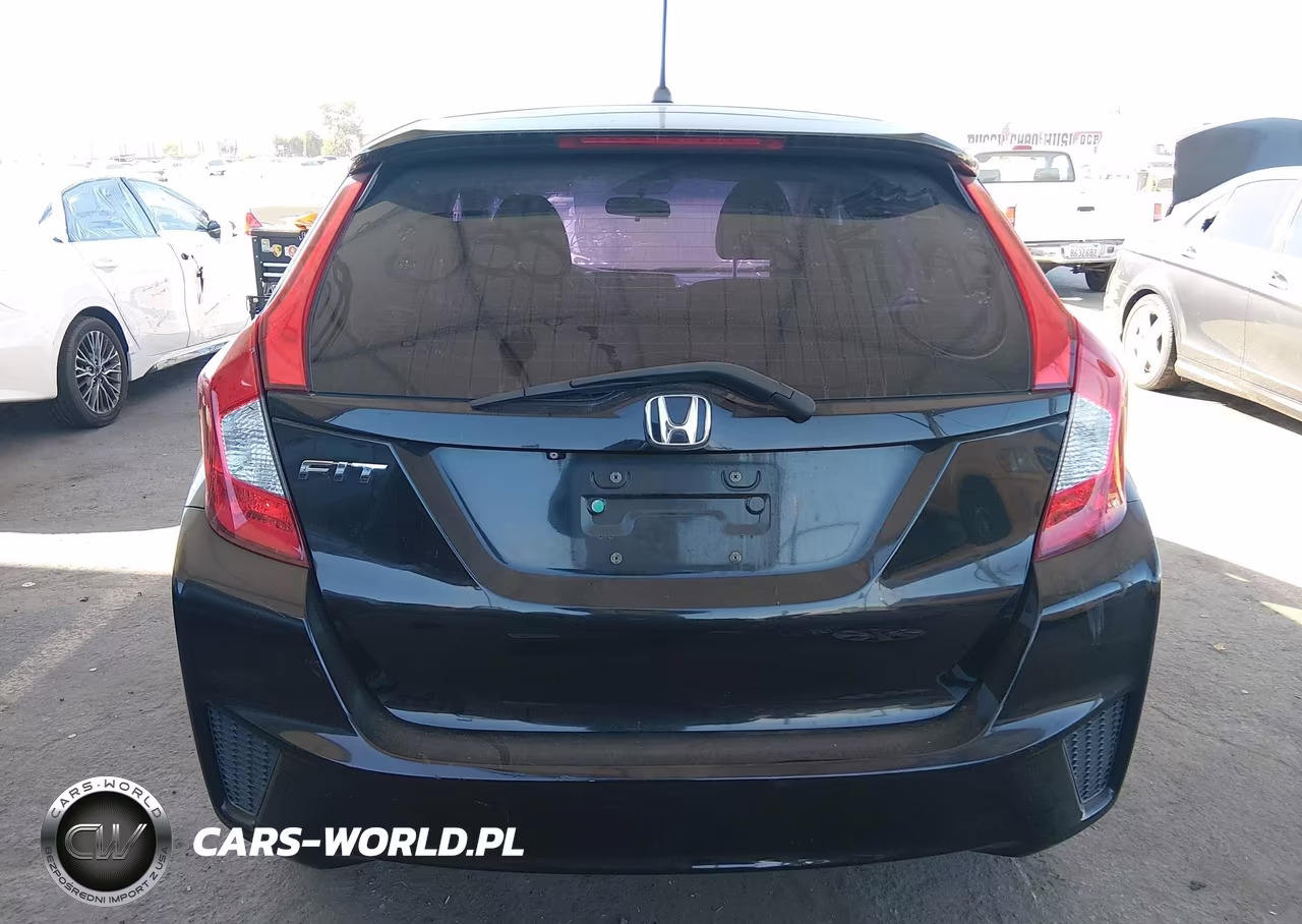 2015 Honda Fit Lx VIN:3HGGK5H51FM757096 - 16