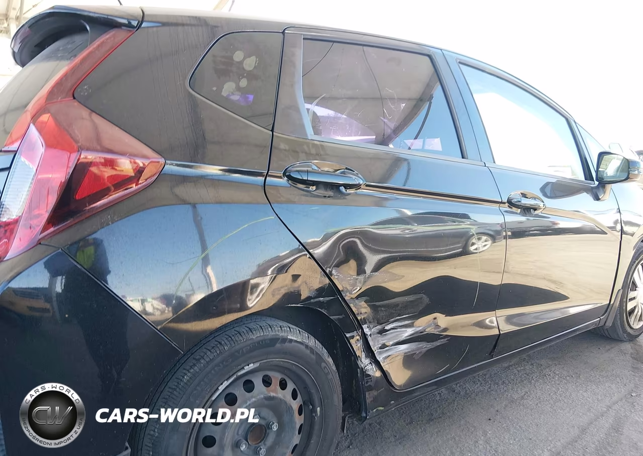 2015 Honda Fit Lx VIN:3HGGK5H51FM757096 - 17