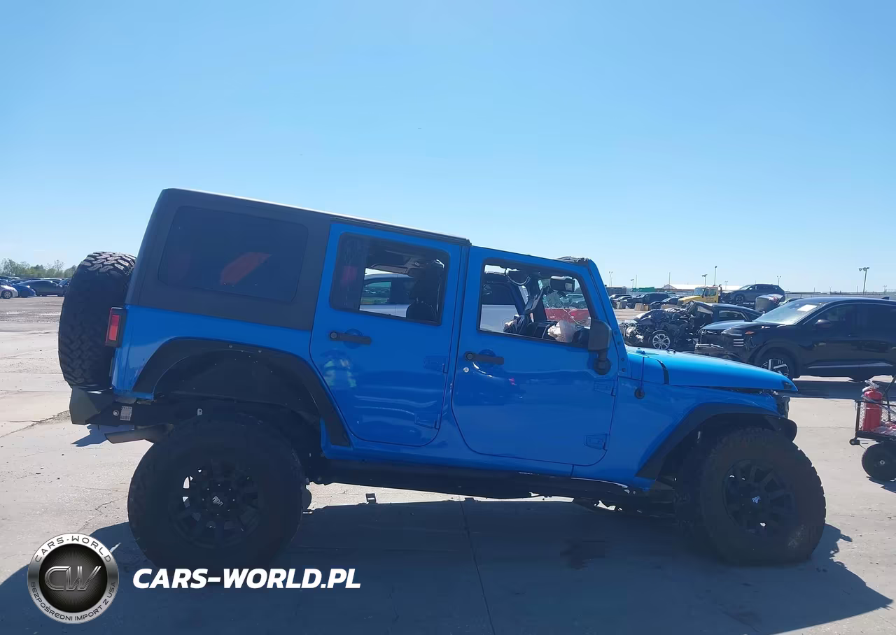 2015 Jeep Wrangler Unlimited Sport VIN:1C4BJWDG7FL683158 - 13