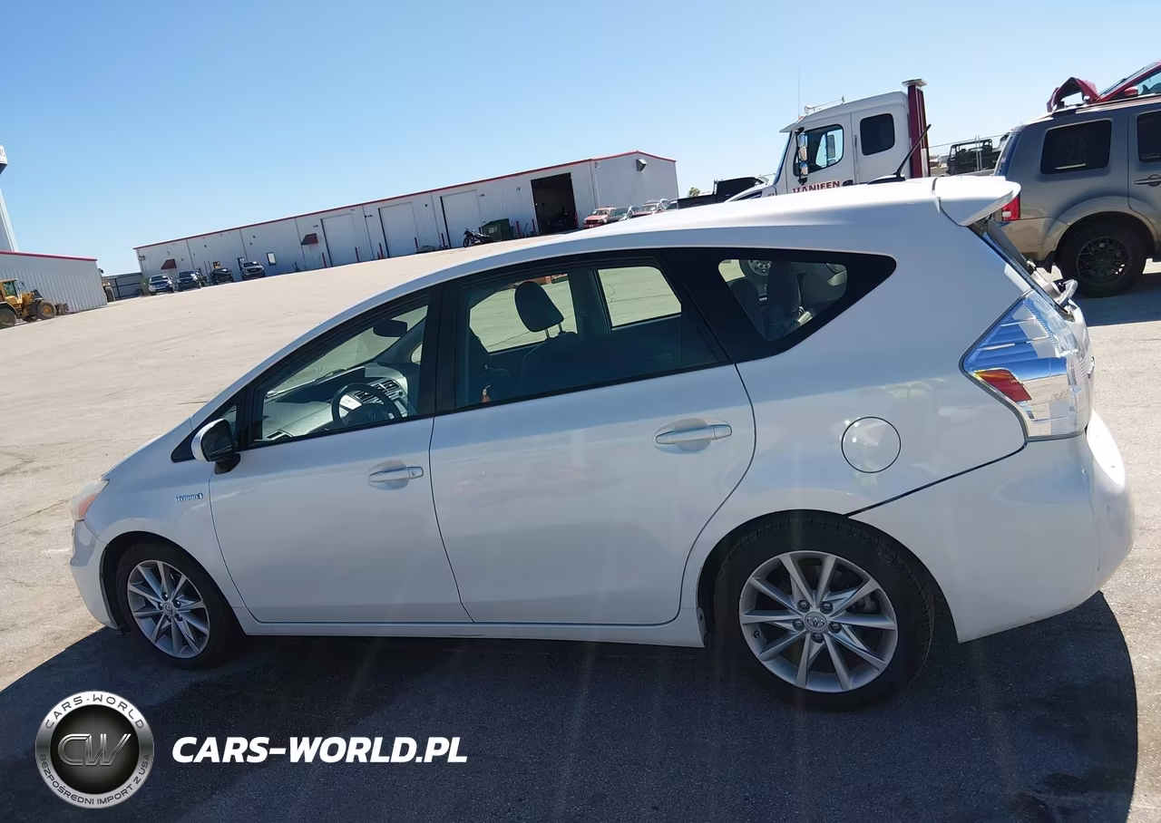 2012 Toyota Prius V Five VIN:JTDZN3EU8C3060584 - 15