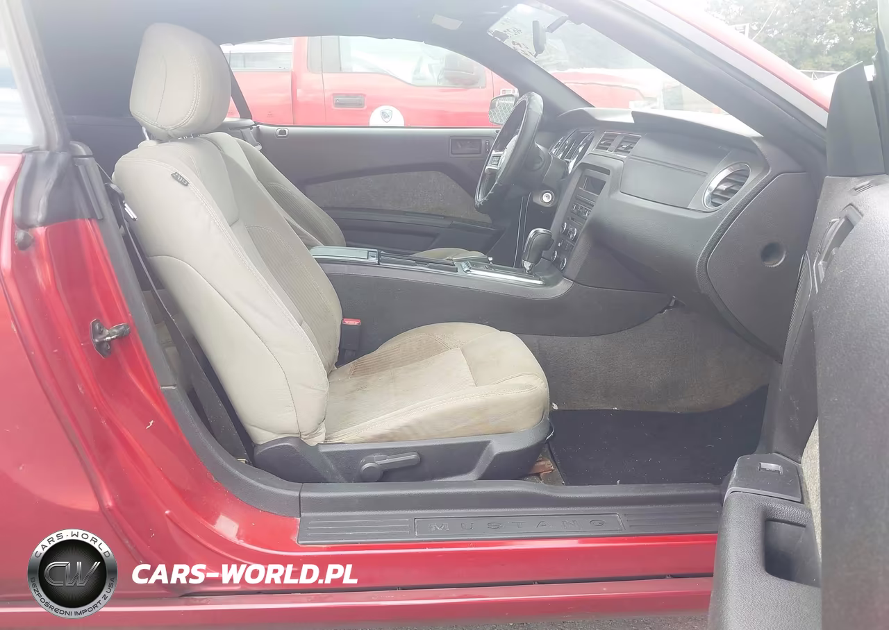 2013 Ford Mustang V6 VIN:1ZVBP8EM9D5219723 - 5